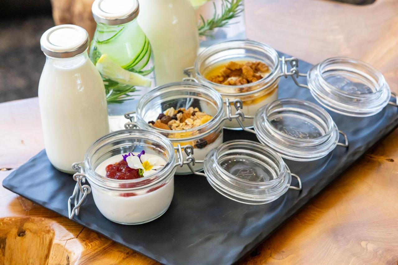 Elysian Luxury Hotel And Spa Каламата Екстериор снимка